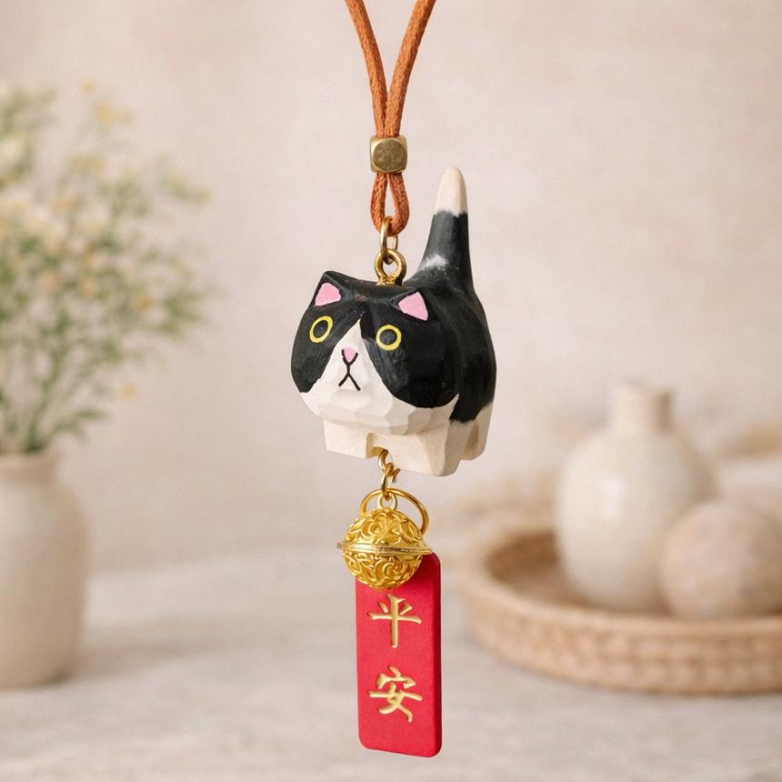 Hand Carved Wooden Cat Car Hanging Ornament, Lucky Cat Rearview Mirror Charm, Cute Bag Charms, Keychain Gift, Japanese Style Car Accessory
