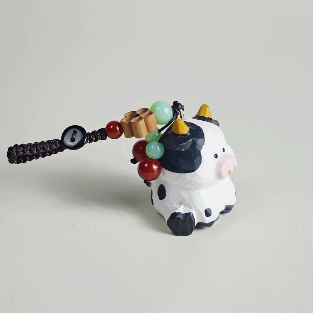 Hand Carved Wooden Cow Keychain, Cute Cow Bag Charm, Mini Farm Animal Keyring, Wooden Cow Pendant, Handmade Gift for Animal Lovers