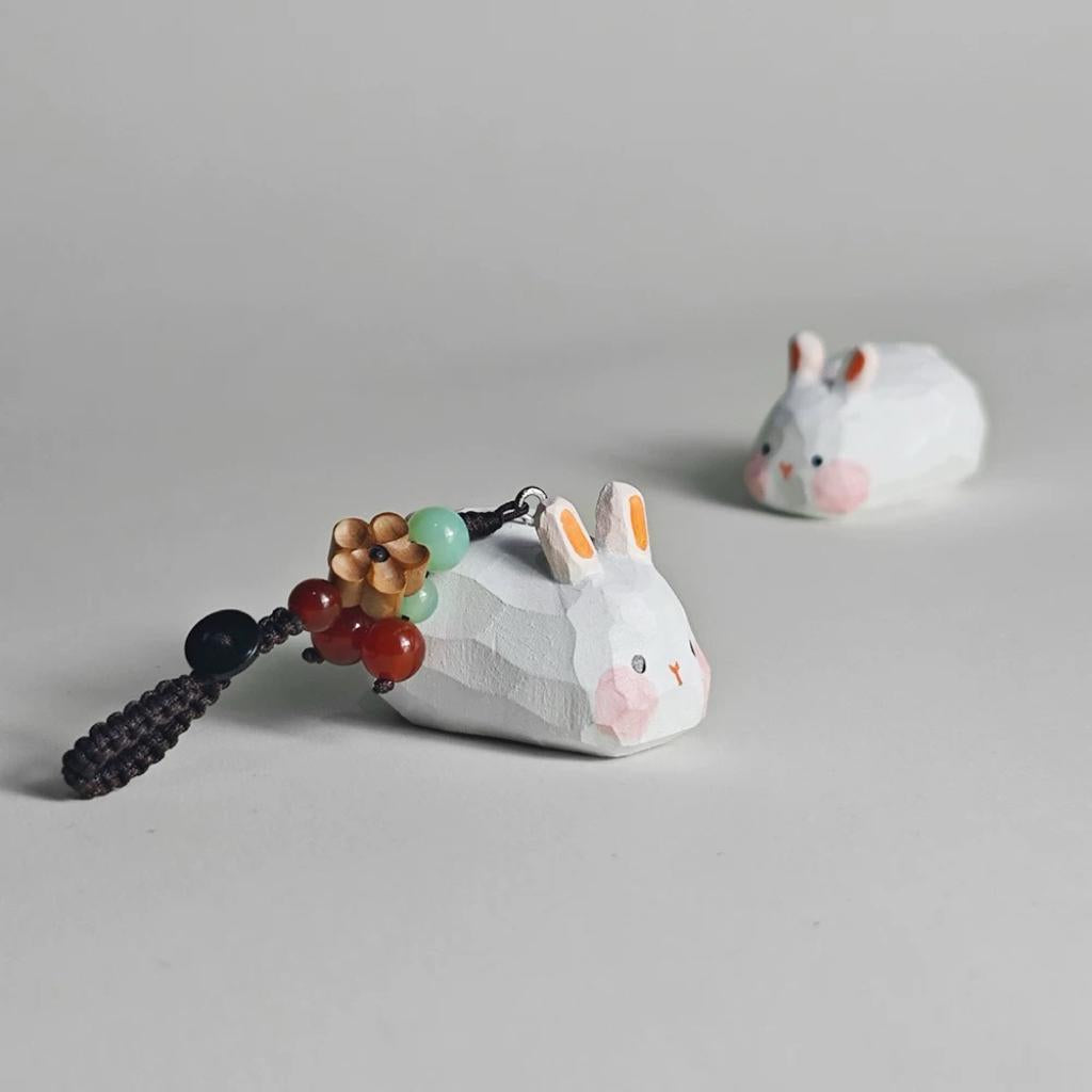 Handmade Lucky Bunny Wood Carving Keychain, Japanese Style Miniature Rabbit Charm, Cute Small Wooden Bunny Pendant, Animal Bag Charm Gift