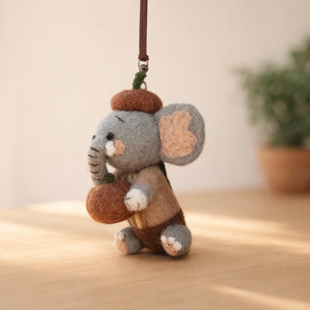 Handmade Felt Elephant Bag Charm, Cute Wool Elephant Keychain, Pumpkin Animal Backpack Charm, Soft Fall Ornament, Gift for Her