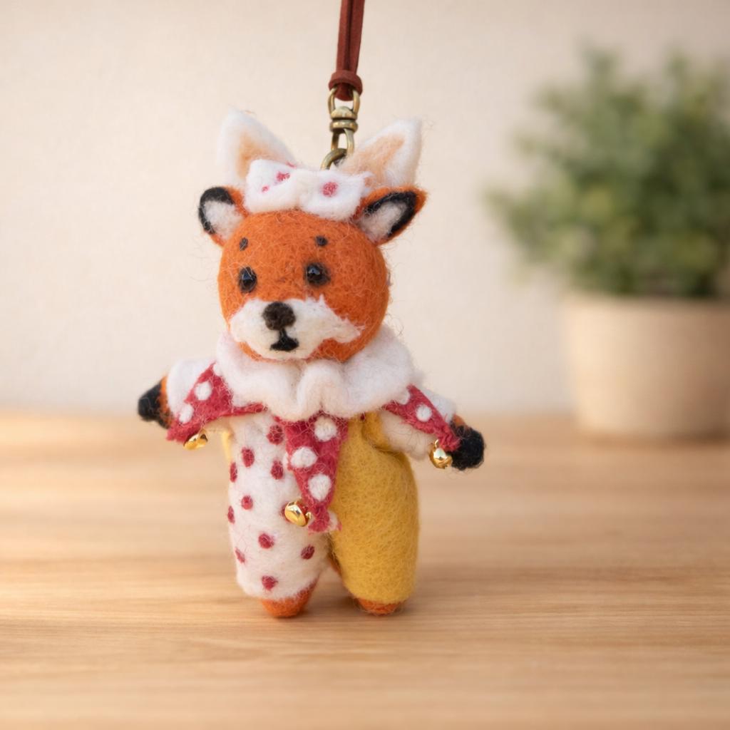 Handmade Felt Circus Animal Bag Charm, Cute Wool Tiger or Fox Keychain, Circus Backpack Charm, Soft Felt Ornament, Gift for Her