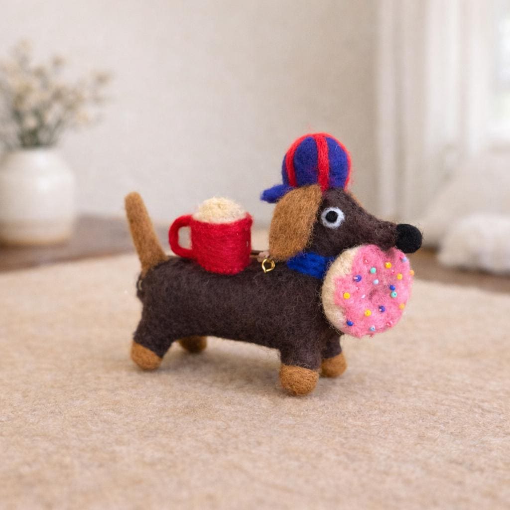 Handmade Felt Dachshund Keychain, Needle Felt Dog Bag Charm, Cute Wool Puppy Pendant, Backpack Charm, Gift for Dog Lovers