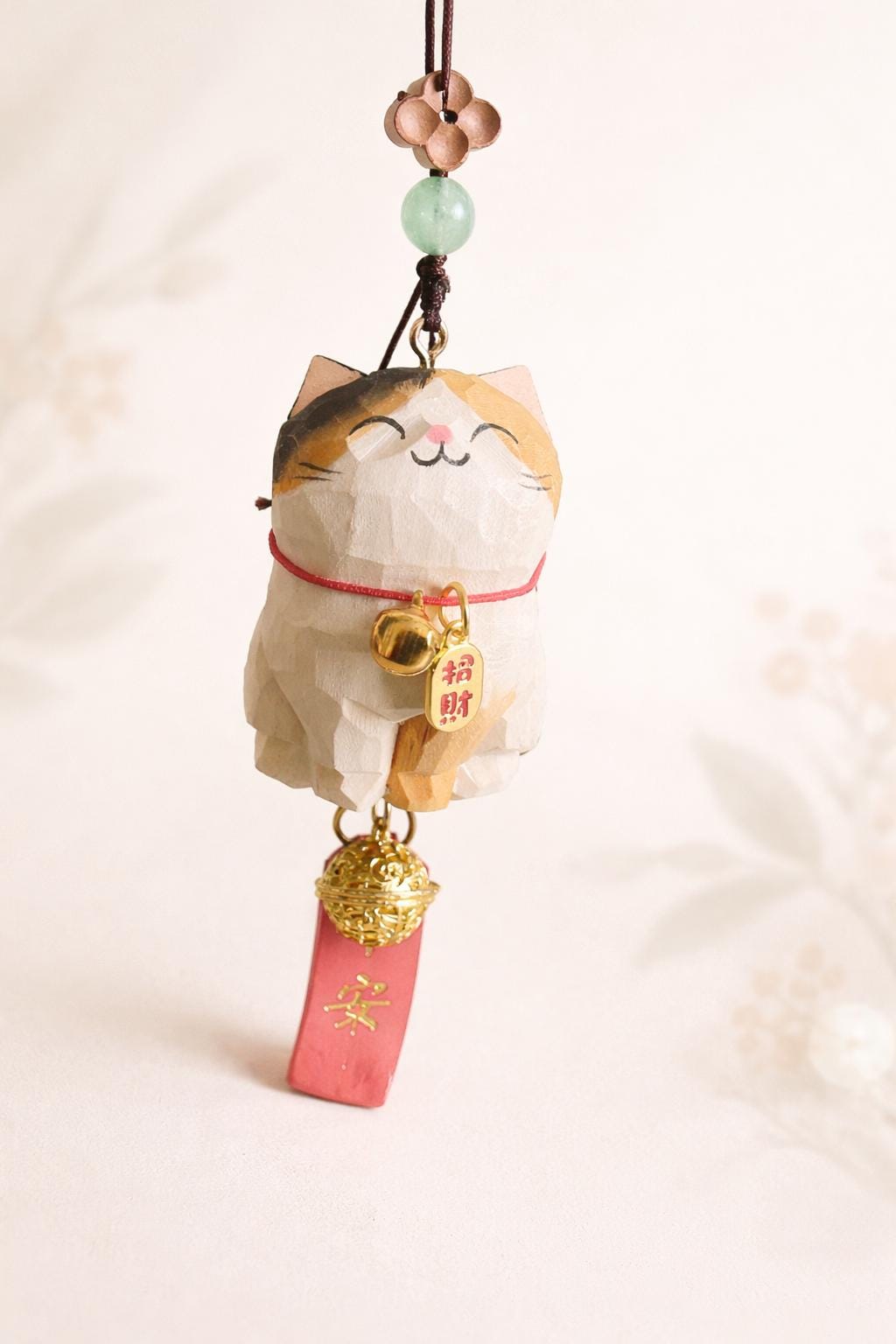 Japanese Style Lucky Cat Car Hanging Charm, Hand Carved Wooden Maneki Cat Ornament, Good Luck Rearview Mirror Decor, Bag Charm Gift