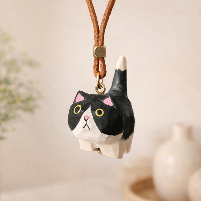 Hand Carved Wooden Cat Car Hanging Ornament, Lucky Cat Rearview Mirror Charm, Cute Bag Charms, Keychain Gift, Japanese Style Car Accessory