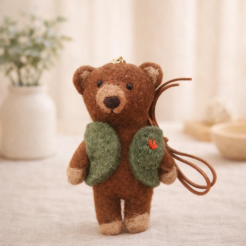 Handmade Felt Bear Keychain in Green Vest, Cute Wool Teddy Bag Charm, Needle Felt Animal Pendant, Handmade Gift, Car Hanging Bear Ornament