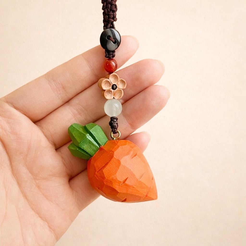 Hand Carved Wooden Carrot Keychain, Cute Vegetable Bag Charm, Handmade Wood Keyring, Backpack Charm, Small Gift for Her, Car Mirror Hanging