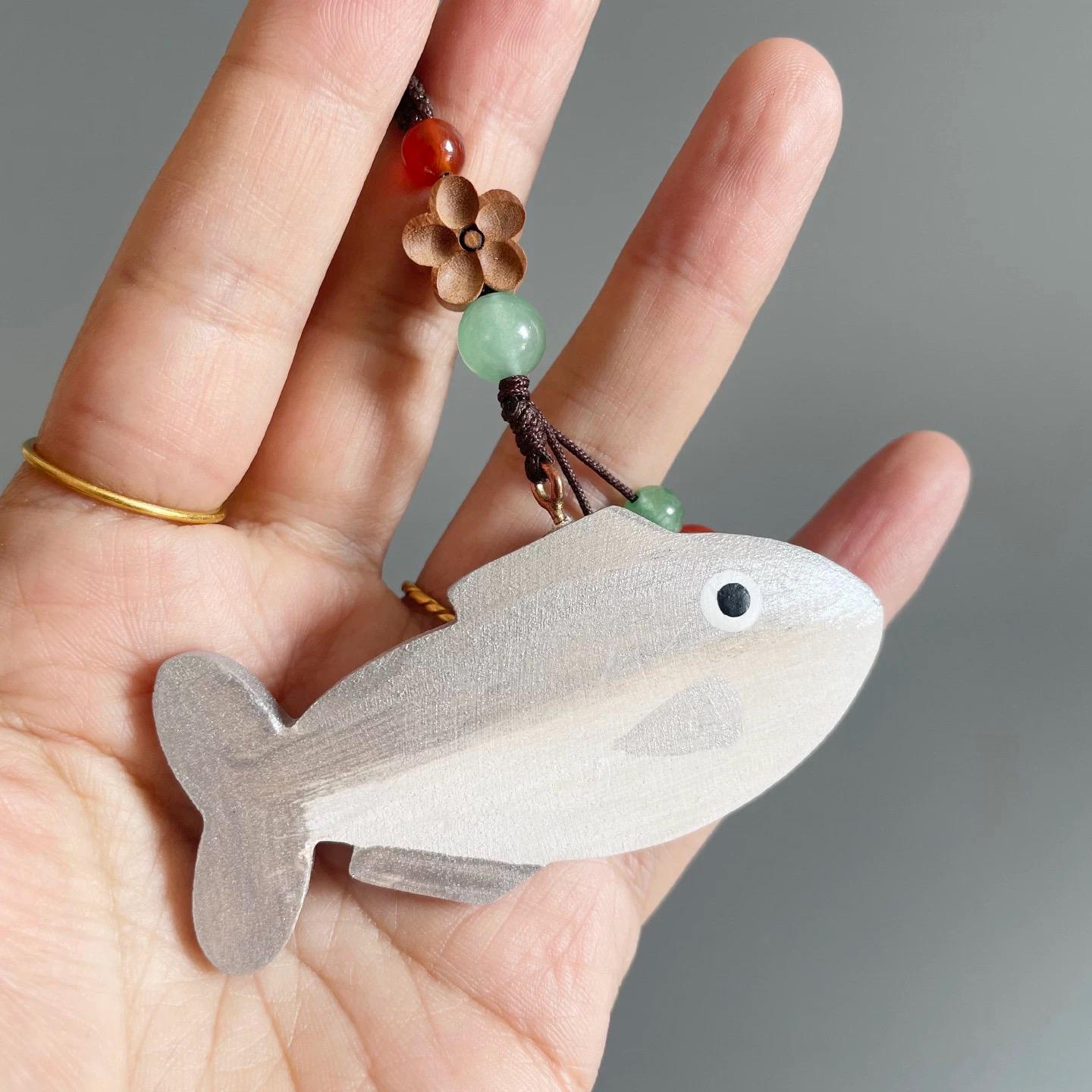 Hand Carved Wooden Fish Keychain, Minimalist Fish Bag Charm, Cute Ocean Animal Keyring, Small Wood Fish Pendant, Nature Inspired Gift