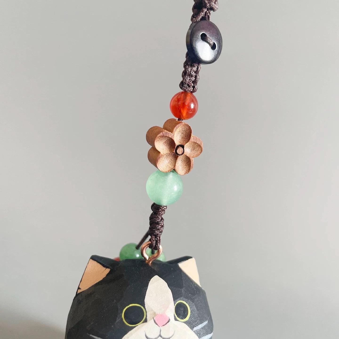 Japanese Traditional Hand Carved Lucky Cat Keychain, Wooden Cat Bag Charm, Handmade Phone Charm, Maneki Key Ring, Cute Cat Purse Charm Gift