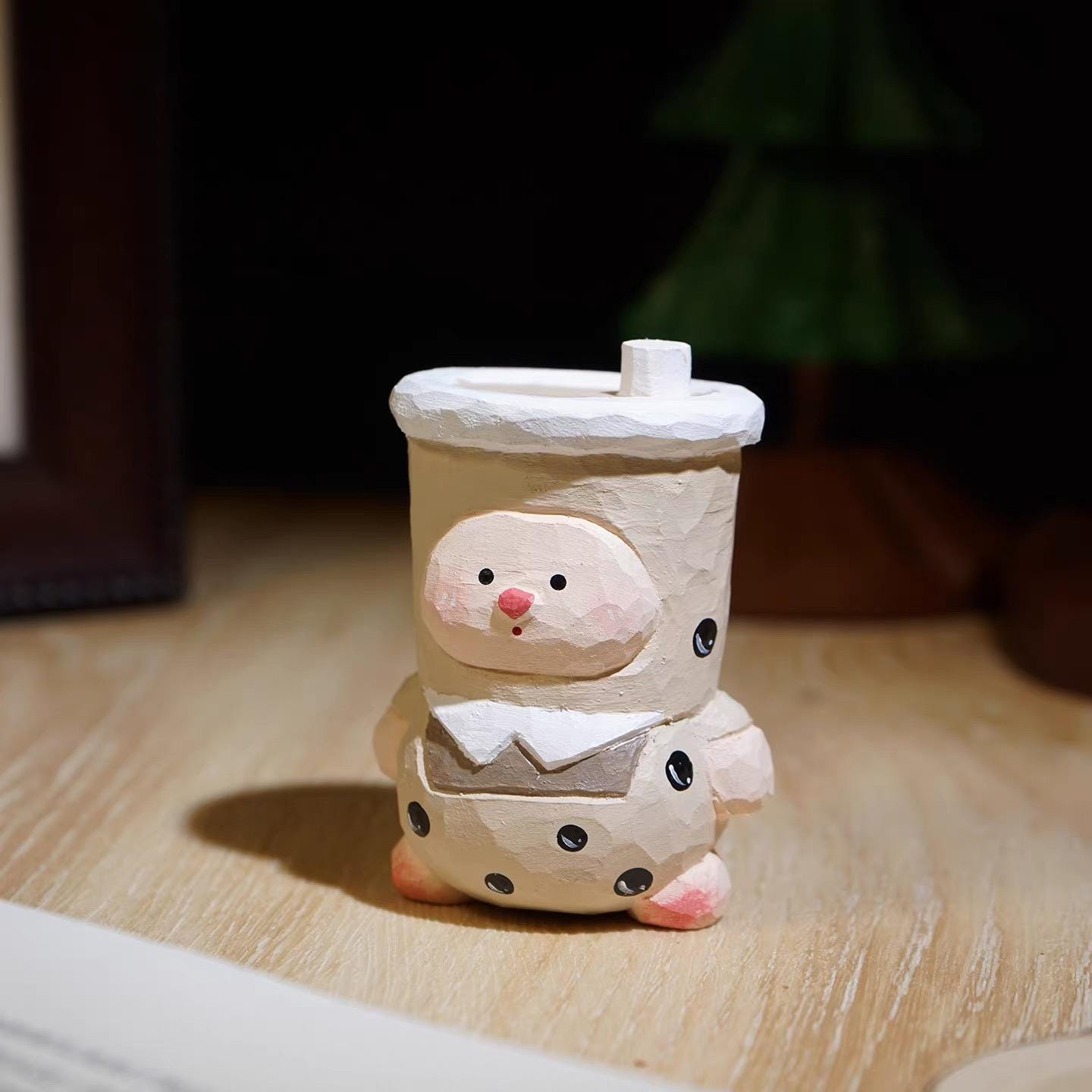 Hand Carved Wooden Bubble Tea Pig Figurine, Linden Wood Cute Boba Milk Tea Sculpture, Handmade Desk Decor, Kawaii Animal Gift
