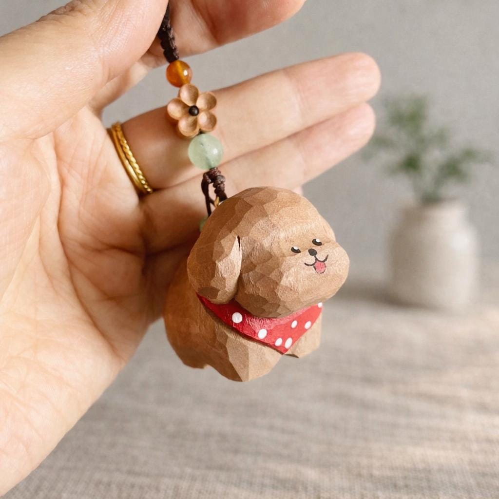 Hand Carved Wooden Dog Keychain, Cute Puppy Keyring, Handmade Wood Bag Charm, Phone Charms, Car Key Pendant, Gift for Friends