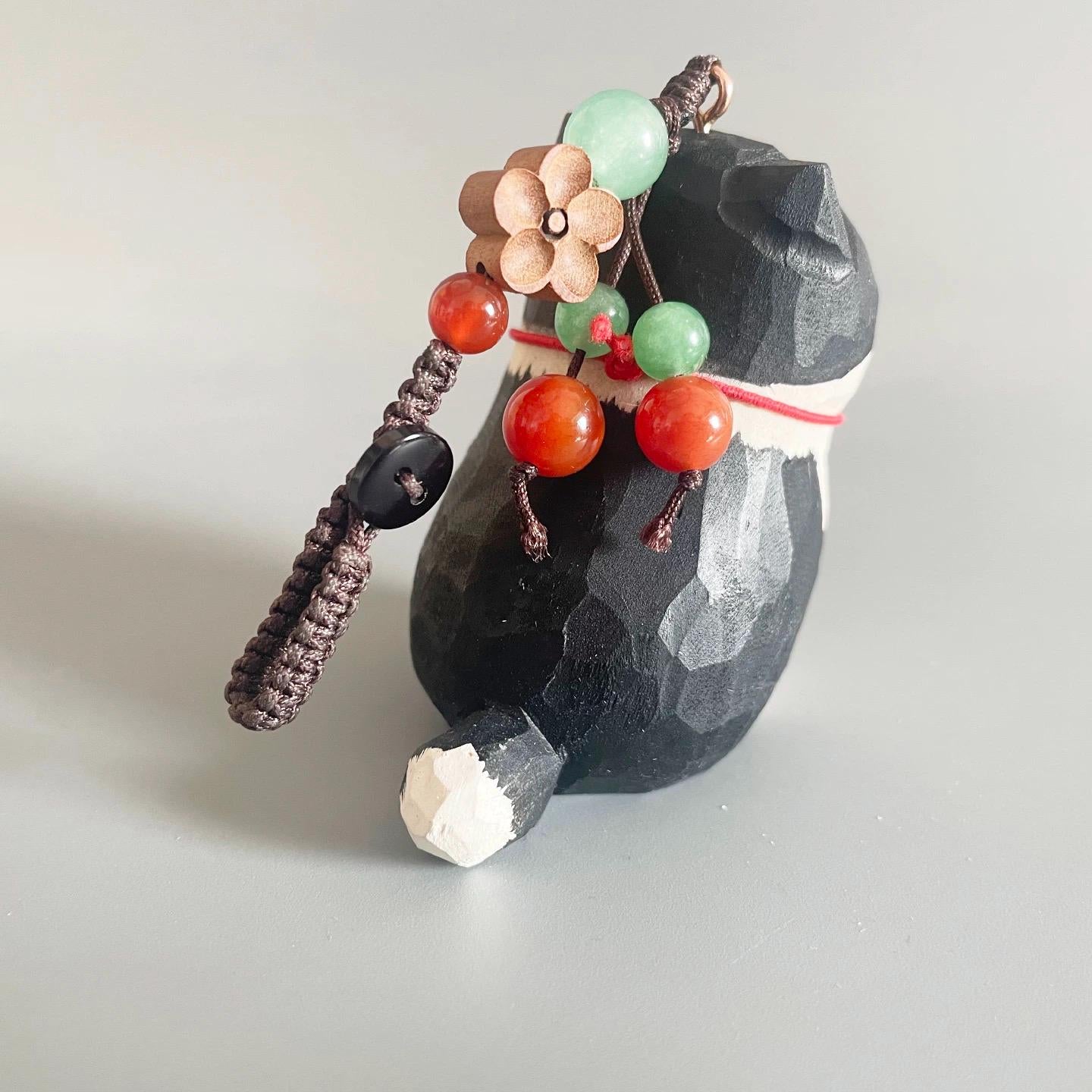 Japanese Traditional Hand Carved Lucky Cat Keychain, Wooden Cat Bag Charm, Handmade Phone Charm, Maneki Key Ring, Cute Cat Purse Charm Gift
