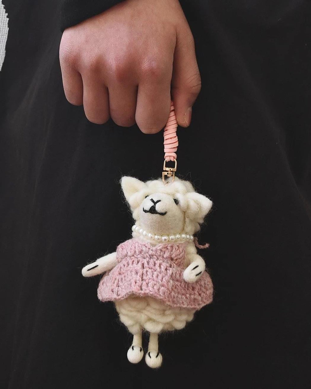 Handmade Felt Sheep Keychain, Cute Wool Lamb Bag Charm with Pink Sweater, Mini Animal Pendant Gift for Her