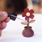 Hand Carved Wooden Flower Diffuser Decor – Aromatherapy Wood Sculpture, Natural Essential Oil Car Freshener, Desk Ornament, Handmade Gift