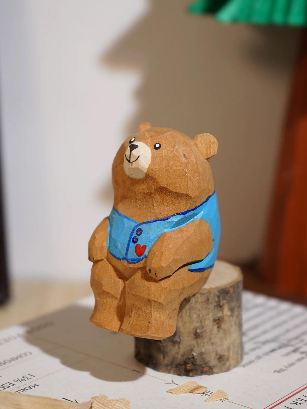 Hand Carved Wooden Bear Figurine, Mini Animal Sculpture, Desk Decor Ornament, Handmade Wood Art Gift for Friends, Kids