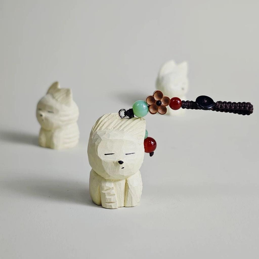Japanese Style Hand Carved Wooden Puppy Keychain, Minimalist Dog Charm, Cute Animal Pendant, Zen Style Bag Charm, Handmade Wood Gift