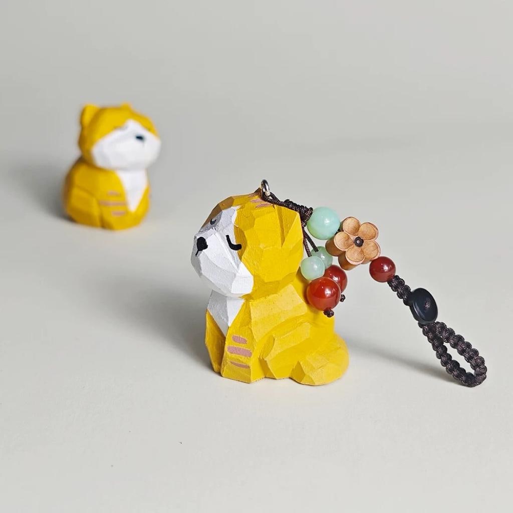 Japanese Style Kitten Wood Carving Keychain, Hand Carved Cute Cat Charm, Wooden Cat Bag Charm, Car Keychain, Gift for Cat Lovers