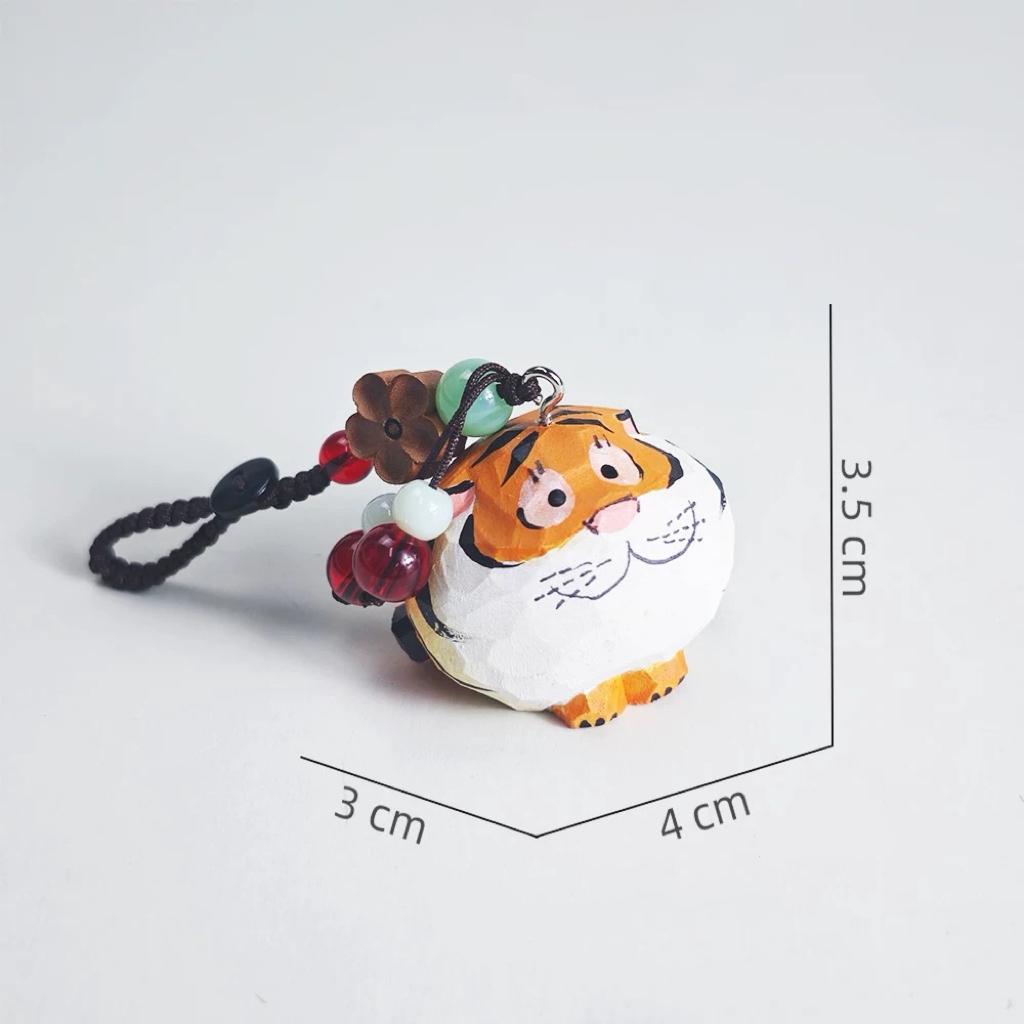 Japanese Wooden Tiger Keychain Pendant, Hand Carved Cute Tiger Charm, Kawaii Animal Bag Charm, Small Tiger Key Ring Gift for Her