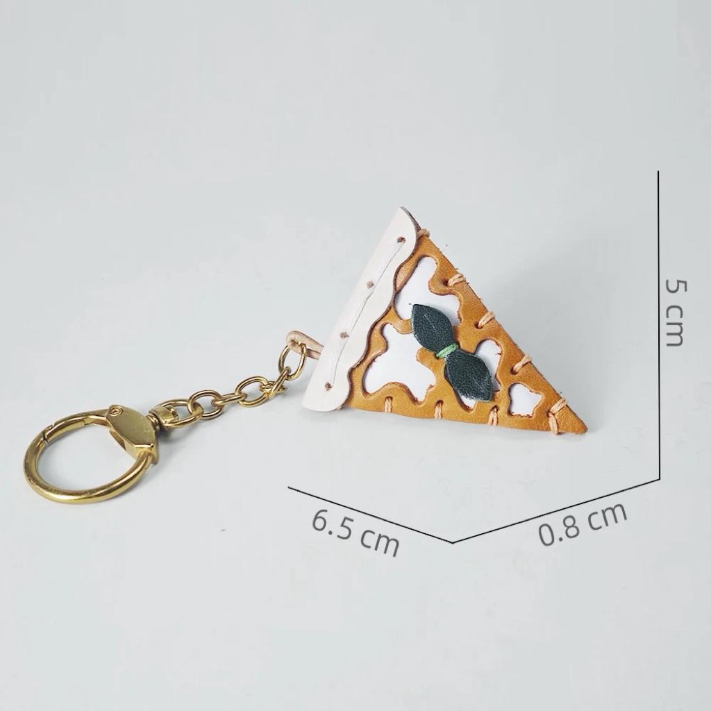 Japanese Pizza Slice Keychain, Handmade Leather Food Charm, Cute Bag Pendant, Mini Cheese Pizza Keyring, Gift for Food Lover Her Him