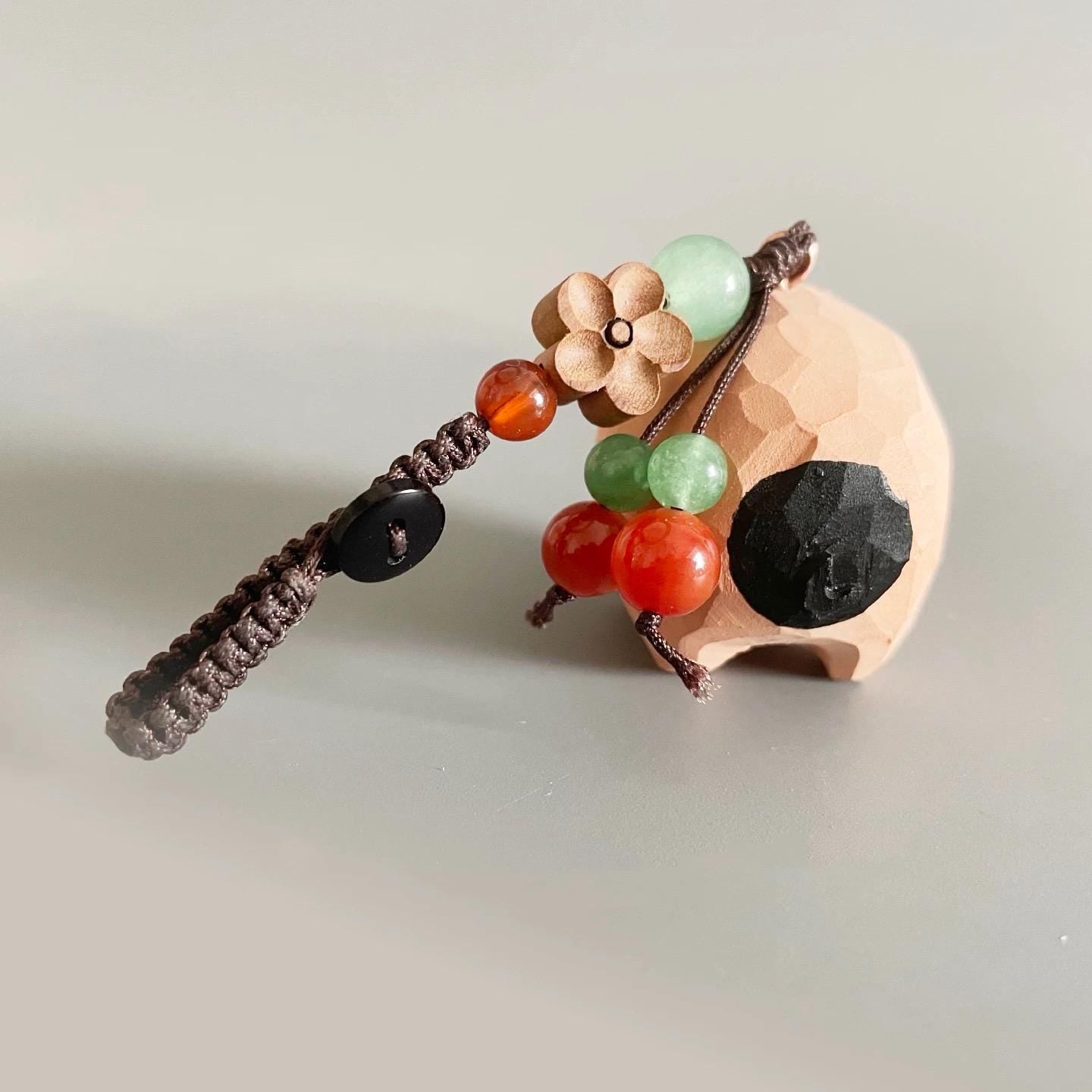 Japanese Style Wooden Handmade Pig Keychain, Hand Carved Pig Pendant, Cute Pig Bag Charm, Mini Animal Keyring Gift