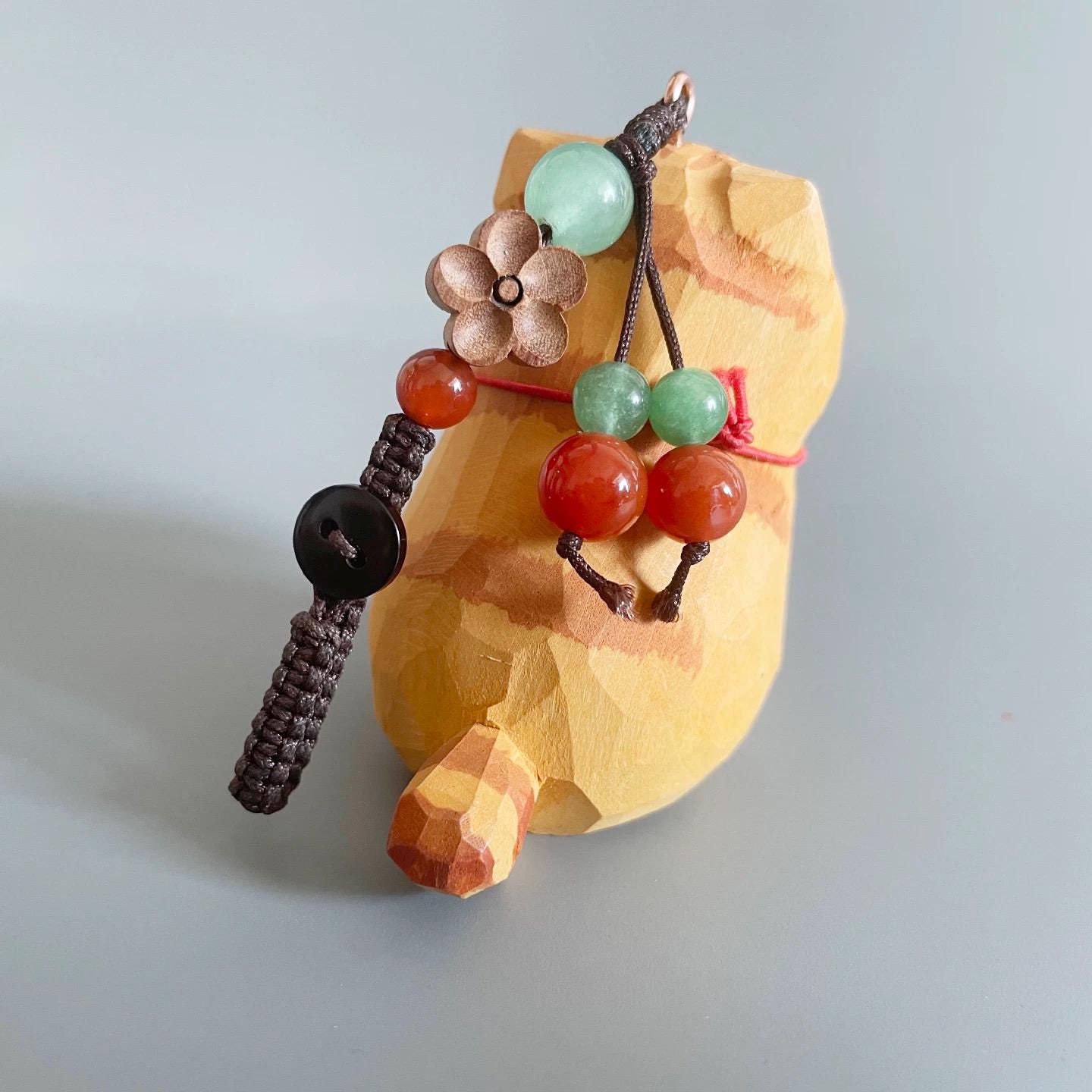 Japanese Style Wooden Lucky Orange Tabby Cat Keychain, Hand Carved Maneki Neko Pendant, Cute Ginger Cat Bag Charm, Fortune Hanging Gift
