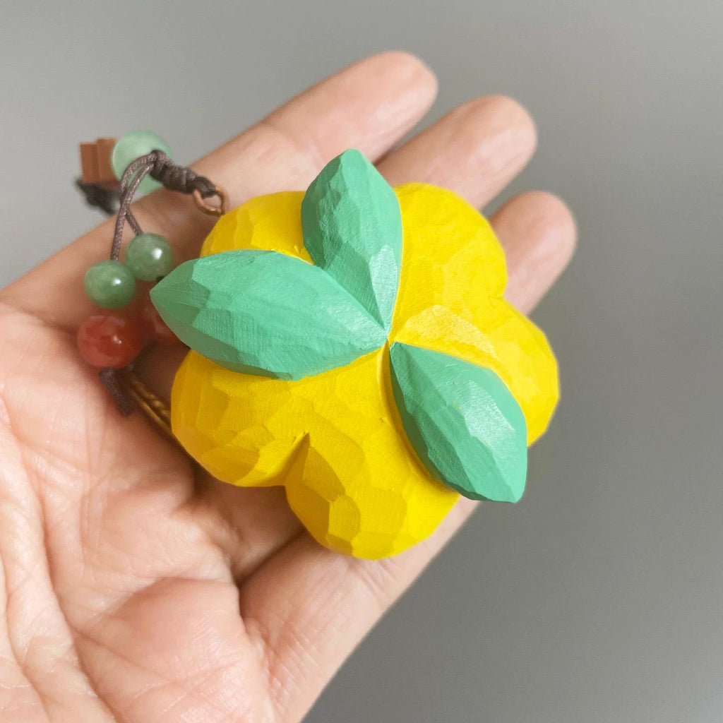 Japanese Style Wooden Lucky Flower Keychain, Hand Carved Yellow Blossom Pendant, Prosperity Flower Bag Charm, Floral Hanging Pendant Gift