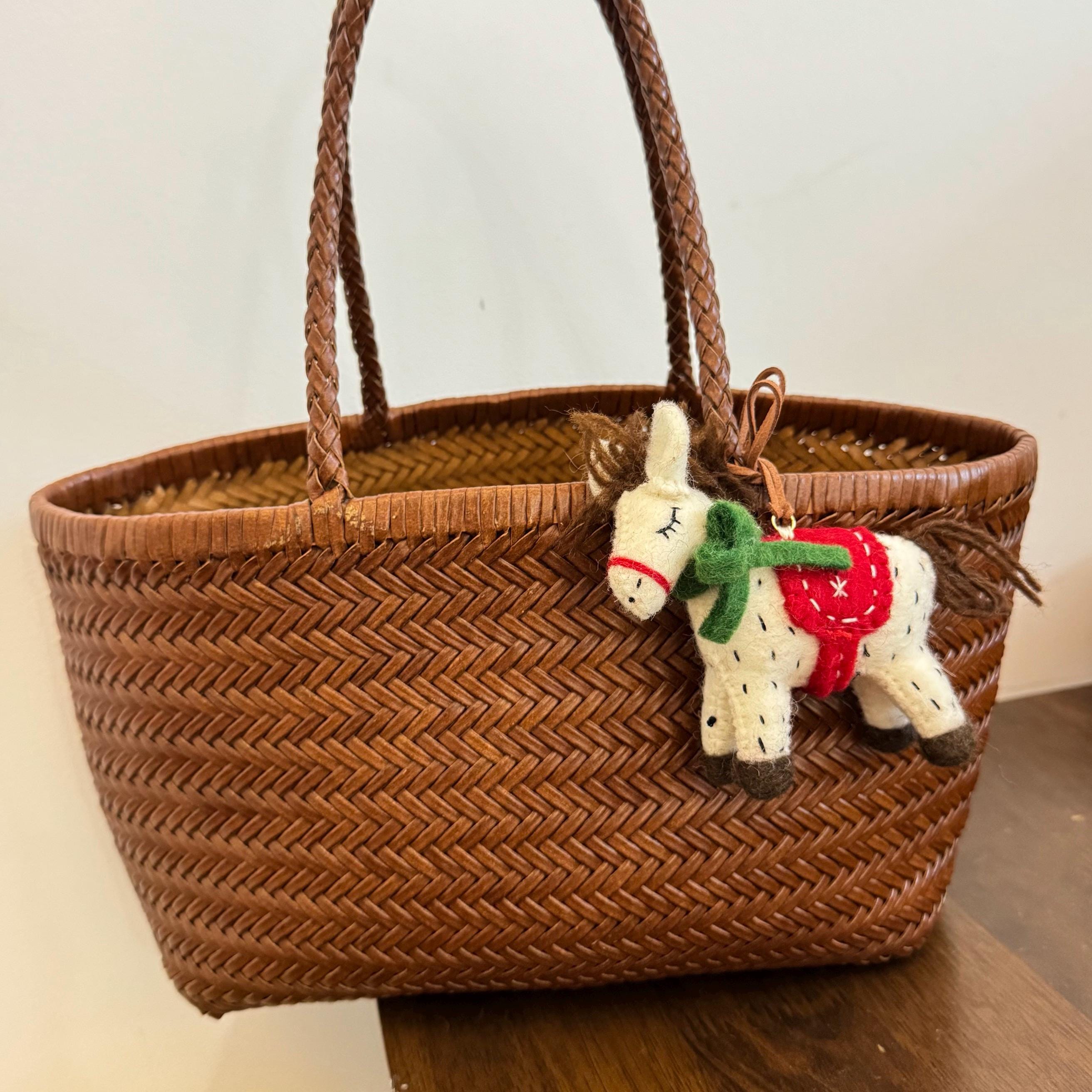 Japanese Style Lucky Felt Horse Pendant, Handmade Wool Felt Pony Bag Charm, Cute Horse Keychain, Animal Hanging Ornament, Pendant Gift