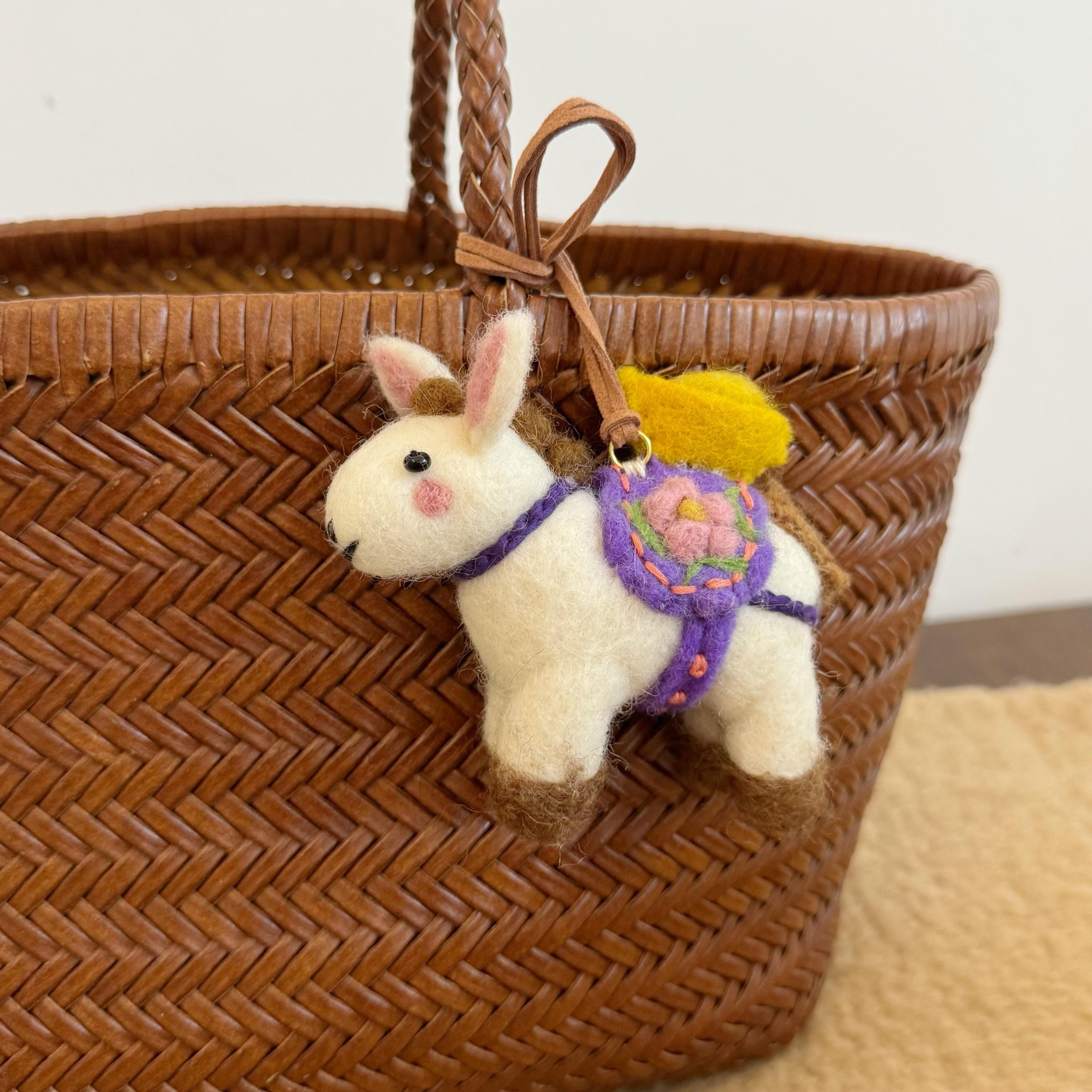 Japanese Style Lucky Felt Horse Pendant, Handmade Wool Felt Pony Bag Charm, Cute Animal Keychain, Horse Hanging Ornament Gift