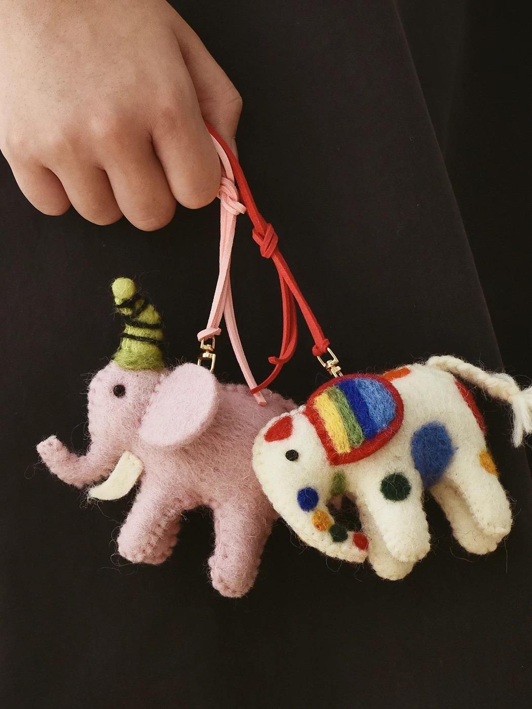 Japanese Style Lucky Felt Elephant Pendant, Handmade Wool Felt Elephant Bag Charm, Cute Colorful Keychain, Elephant Hanging Ornament Gift