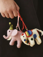 Japanese Style Lucky Felt Elephant Pendant, Handmade Wool Felt Elephant Bag Charm, Cute Colorful Keychain, Elephant Hanging Ornament Gift