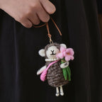 Japanese Style Lucky Felt Sheep Pendant, Handmade Wool Sheep Bag Charm with Flower, Cute Animal Keychain, Lamb Gift, Purse Charm Accessory