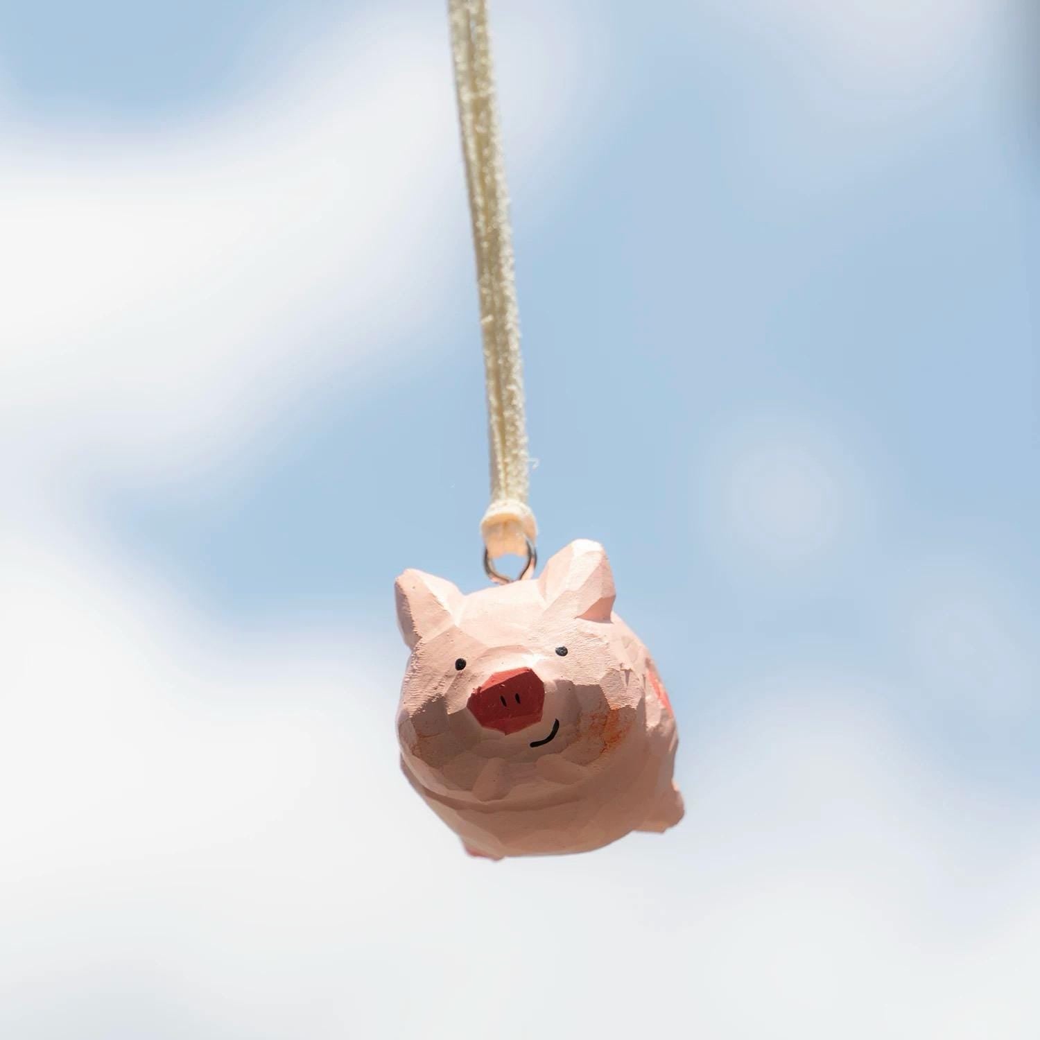 Japanese Style Handmade Pig Hanging Ornament, Hand Carved Wooden Pig Charm, Cute Pink Pig Keychain, Bag Charm, Car Hanging Decor Gift