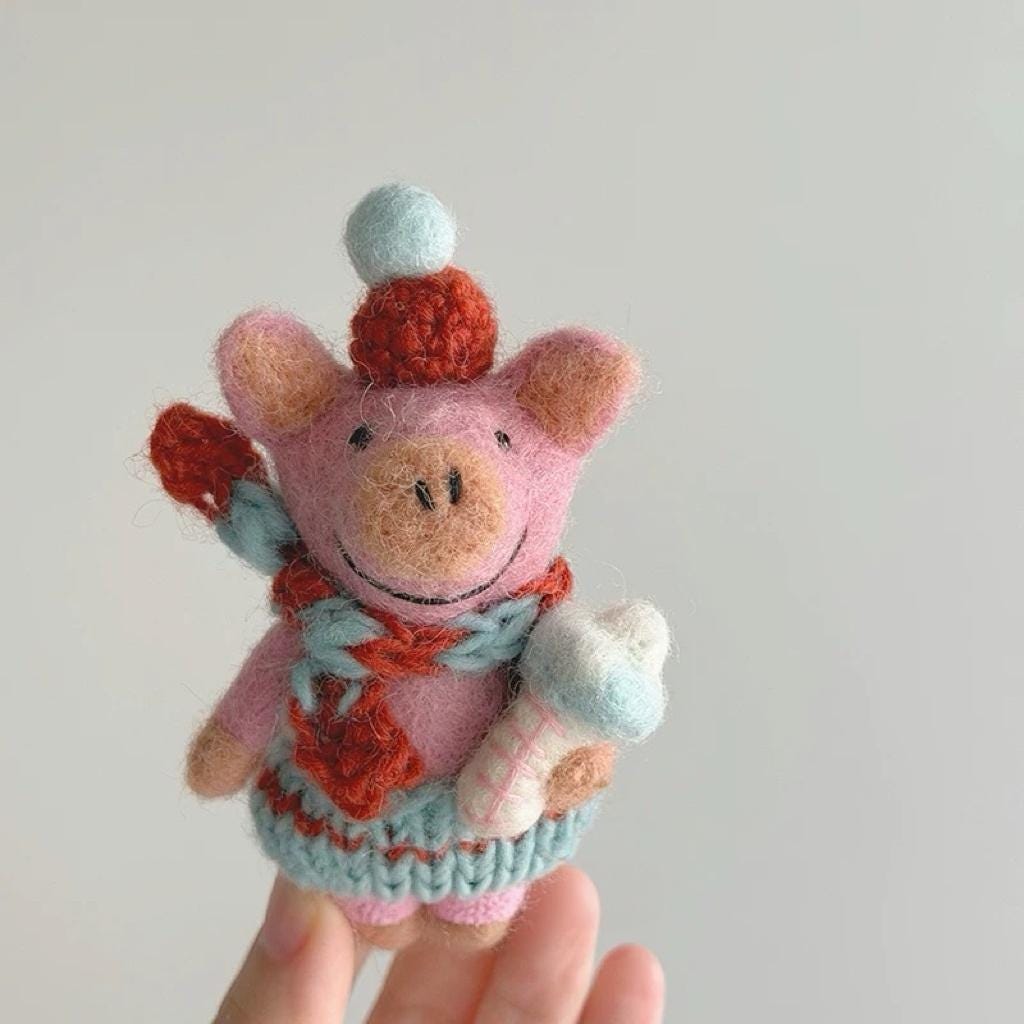 Cute Wool Felt Pig Keychain, Handmade Pig Bag Charm, Kawaii Animal Hanging Ornament, Felt Toy Pendant Gift, Lucky Pig Charm