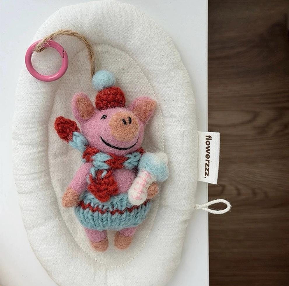 Cute Wool Felt Pig Keychain, Handmade Pig Bag Charm, Kawaii Animal Hanging Ornament, Felt Toy Pendant Gift, Lucky Pig Charm