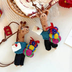 Cute Deer Wool Felt Keychain, Handmade Reindeer Bag Charm, Gift Carrying Deer Hanging Ornament, Kawaii Animal Pendant, Lucky Gift