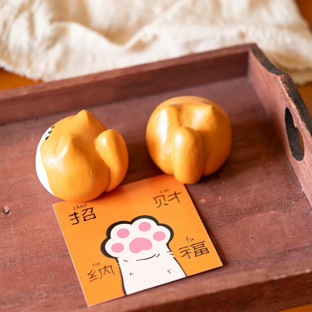 Japanese Style Wooden Shiba Inu Figurine Set, Hand Carved Round Shiba Dog Ornament, Cute Desk Decor, Linden Wood Sculpture, Gift
