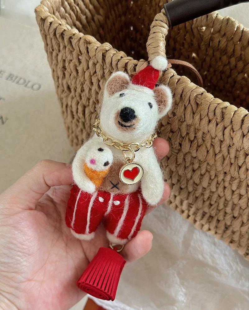 Japanese Style Wool Felt Bear Keychain, Handmade Vintage Bear Bag Charm, Cute Animal Hanging Ornament, Lucky Bear Pendant, Gift for Her