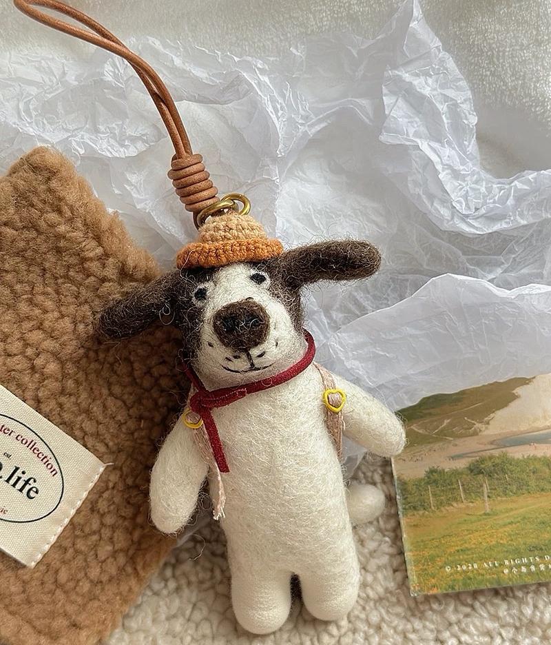 Japanese Style Travel Puppy Pendant, Handmade Wool Felt Dog Bag Charm, Cute Animal Hanging Ornament, Backpack Charm, Lucky Gift