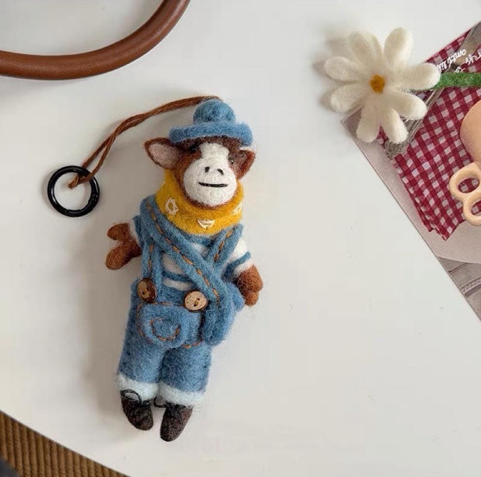 Japanese Style Handmade Wool Felt Pony Bag Charm, Cute Little Horse Keychain, Animal Hanging Ornament, Backpack Charm, Lucky Gift