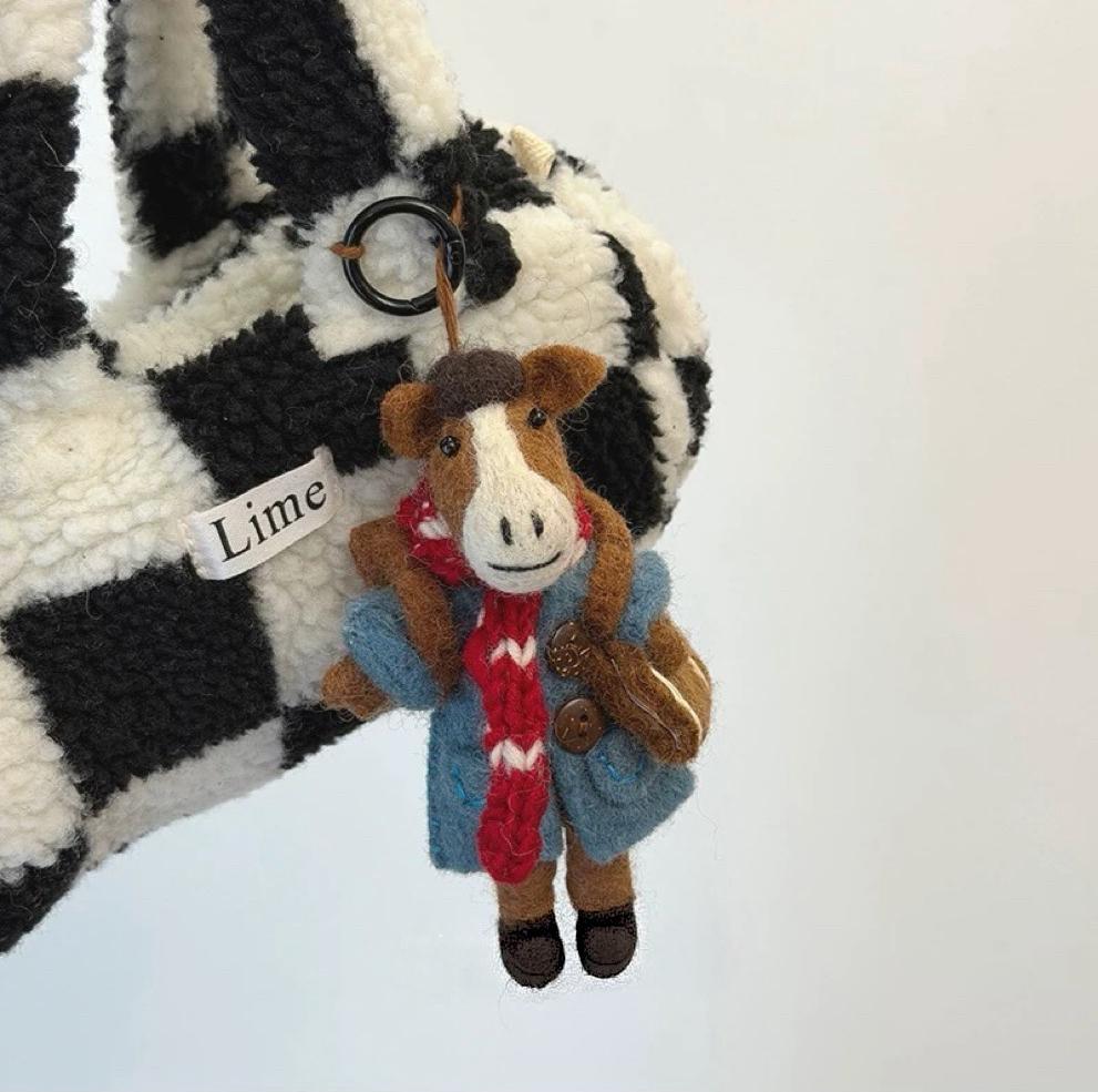 Handmade Wool Felt Pony Bag Charm, Studious Horse Keychain Pendant, Cute Animal Hanging Ornament, Backpack Charm, Car Hanging Decor, Gift
