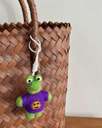 Handmade Wool Felt Frog Bag Charm, Smiley Frog Keychain, Cute Animal Hanging Ornament, Backpack Pendant, Lucky Gift