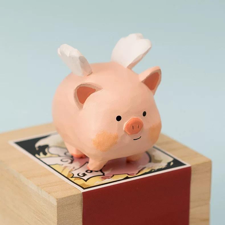 Japanese Style Hand Carved Flying Pig Wooden Figurine, Cute Pig Desk Decor, Handmade Wood Sculpture, Whimsical Home Decor, Gift for Friends