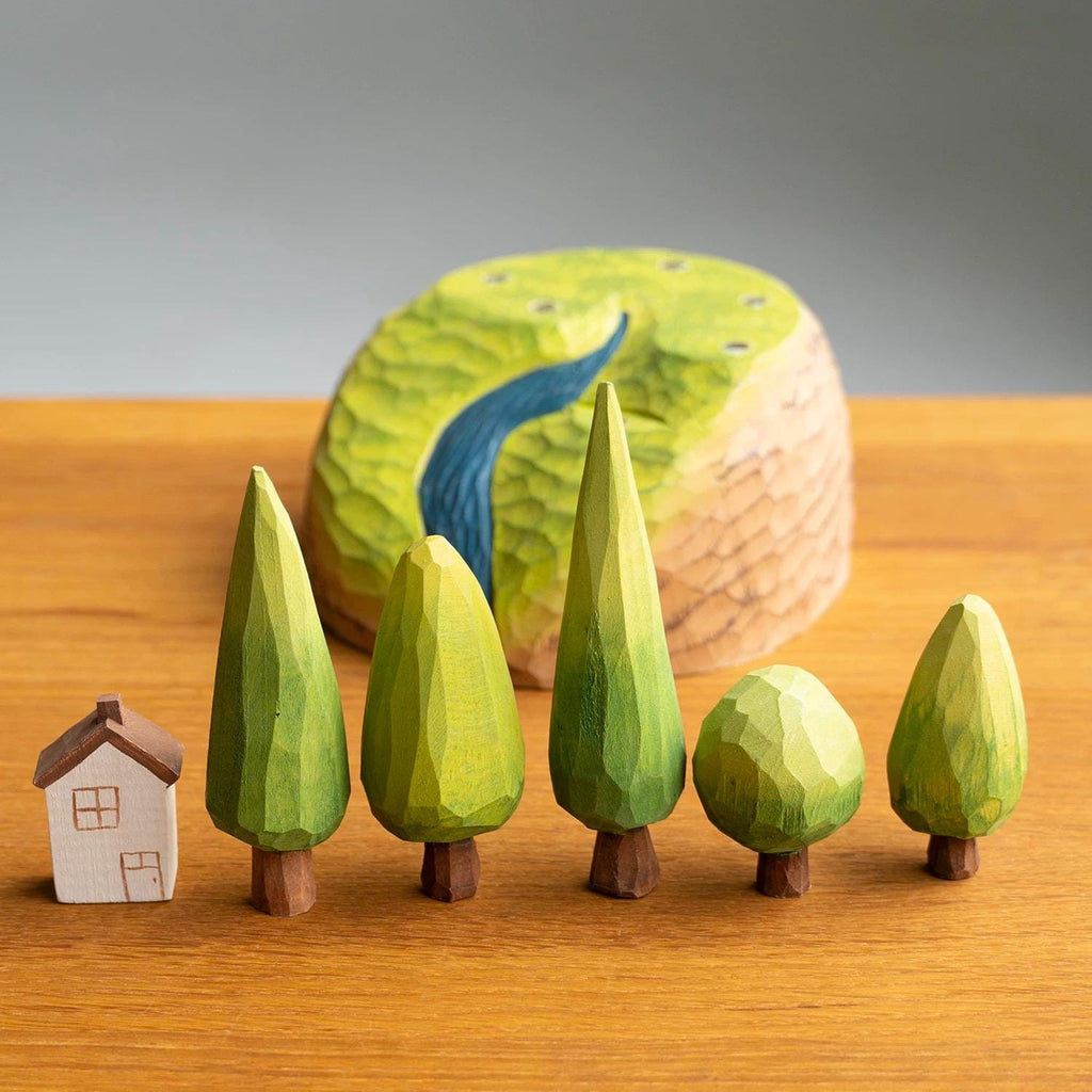 Hand Carved Wooden Forest Diorama – Mini Landscape Sculpture with Trees & Cabin, Magnetic Wooden Desk Decor, Cozy Nature Gift