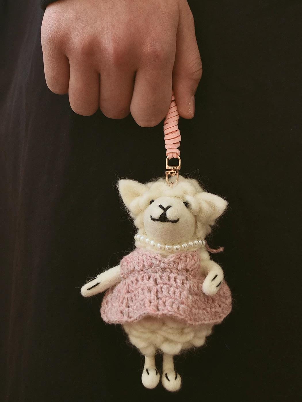 Handmade Felt Sheep Keychain, Cute Wool Lamb Bag Charm with Pink Sweater, Mini Animal Pendant Gift for Her