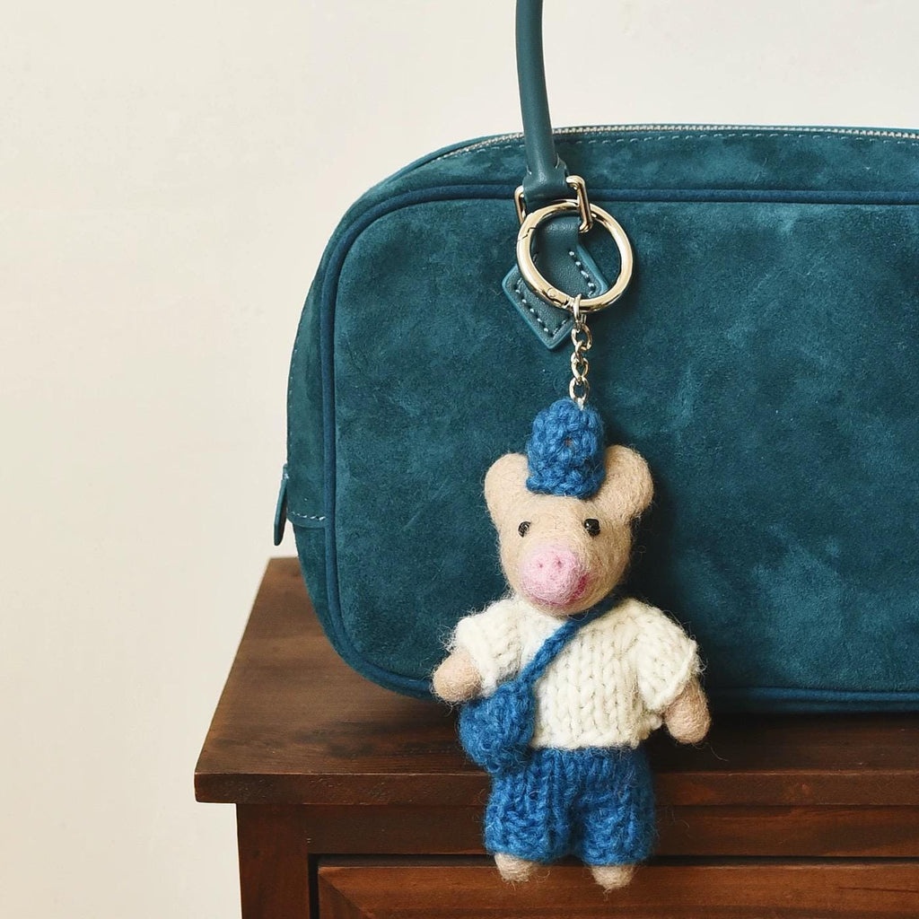 Japanese Style Handmade Wool Felt Pig Keychain, Cute Animal Bag Charm, Needle Felt Pig Pendant, Handmade Gift for Her