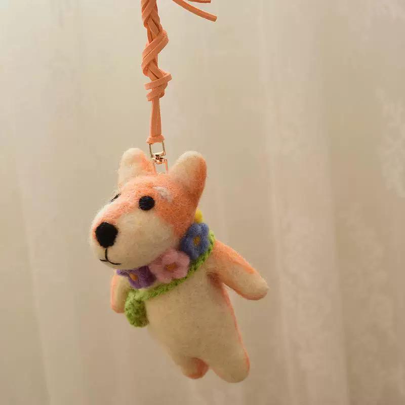 Handmade Felt Dog Keychain, Needle Felted Puppy Bag Charm with Detachable Key Ring, Cute Wool Animal Keychain Gift
