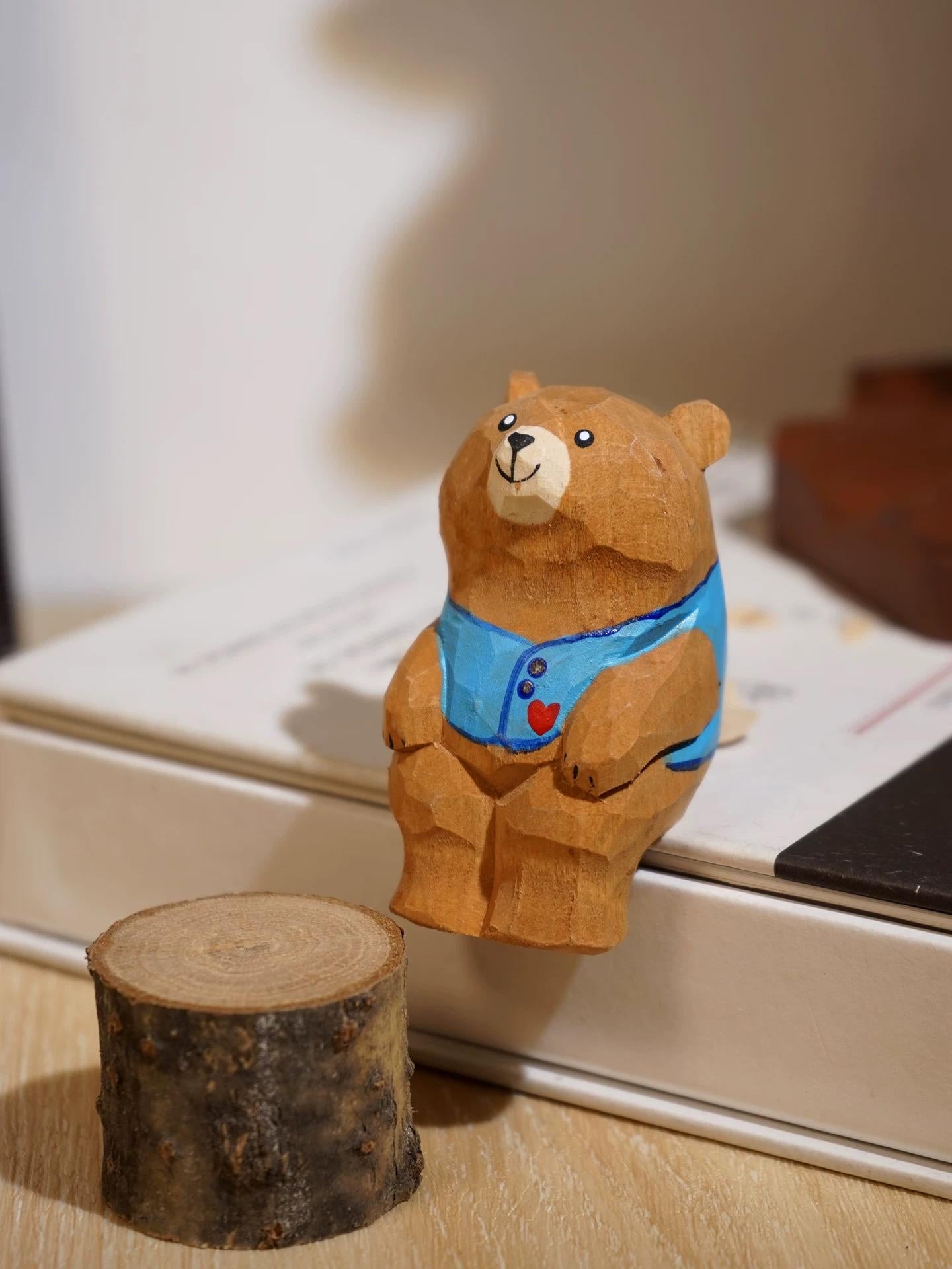 Hand Carved Wooden Bear Figurine, Mini Animal Sculpture, Desk Decor Ornament, Handmade Wood Art Gift for Friends, Kids