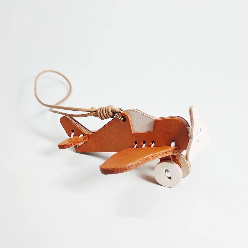 Handmade Leather Airplane Bag Charm, Leather Plane Keychain, Car Rearview Mirror Charm, Vintage Travel Bag Accessory, Cute Gift for Friends