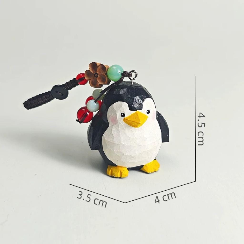 Black Penguin Wood Carving Keychain – Hand-Carved Cute Animal Bag Charm, Wooden Pendant for Keys, Backpack or Car, Gift for Friends/Her/Him