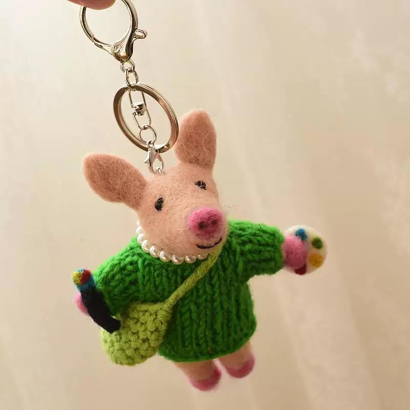 Handmade Wool Felt Pig Keychain, Cute Artist Pig Bag Charm, Needle Felt Animal Pendant, Green Sweater Pig Gift for Her