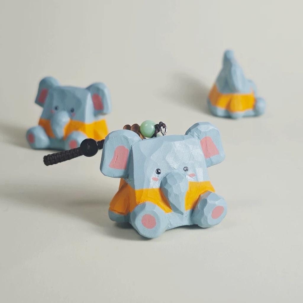 Japanese Style Felt Elephant Keychain, Handmade Wool Elephant Bag Charm, Cute Grey Elephant Pendant, Car Keychain, Gift for Animal Lovers